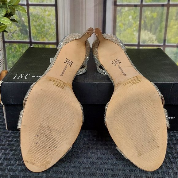 I.N.C. INTERNATIONAL CONCEPTS REESIE RHINESTONE BOW EVENING SANDALS (10) - Picture 11 of 15